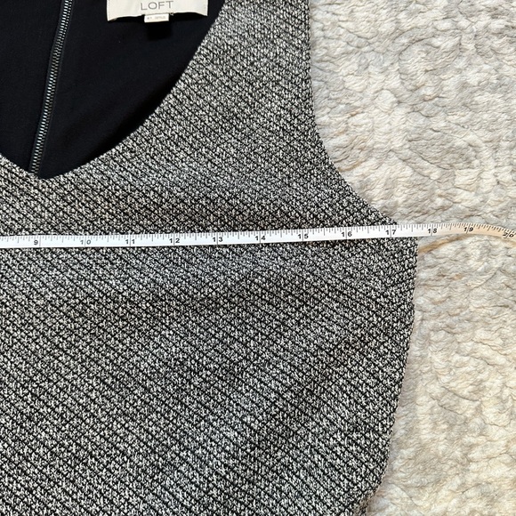 Loft Gray Business Formfitting Ruffle Bottom Dress - - Picture 10 of 10